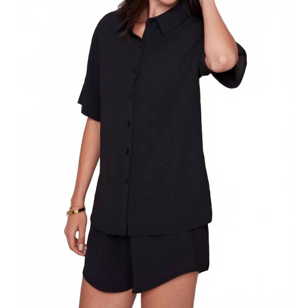 NEW I LOVE TYLER MADISON presley air flow button-down top in black